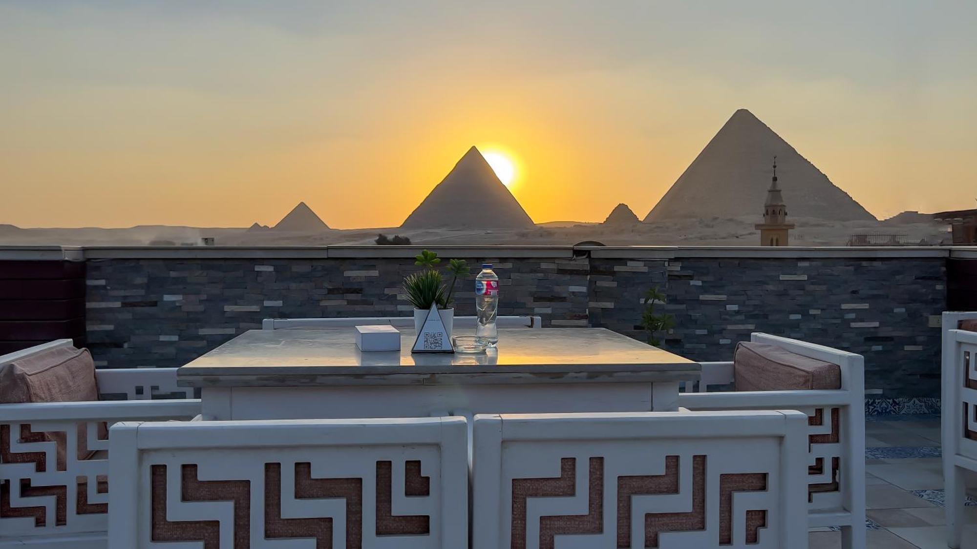 Pyramid Edge Hotel & Exclusive Pyramids View Rooftop Kafrat al Jabal Экстерьер фото