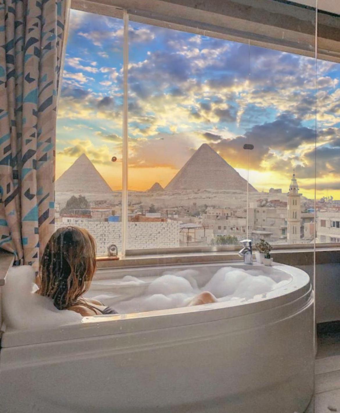 Pyramid Edge Hotel & Exclusive Pyramids View Rooftop Kafrat al Jabal Экстерьер фото