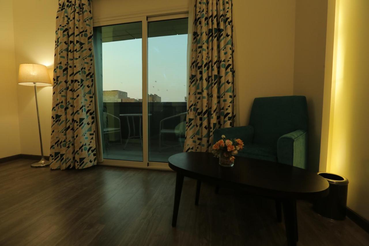 Pyramid Edge Hotel & Exclusive Pyramids View Rooftop Kafrat al Jabal Экстерьер фото